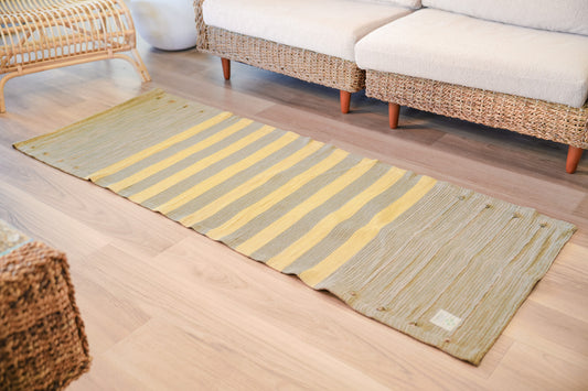 ハーブ染め 手織りラグ 　ストライプ　ミックス・イエロー（コットン袋付き）